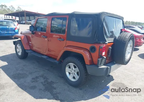 2014 Jeep Wrangler Unlimited Sahara z USA, uszkodzony, nr VIN 1C4BJWEGXEL168913